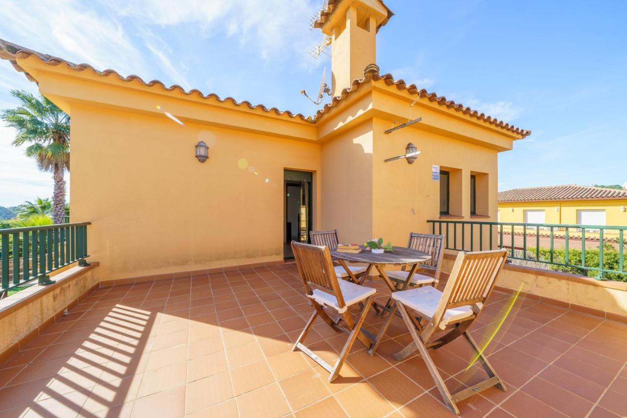 Jaruco Lux, Exclusiva Zona Residencial Con Piscina & Aircon *