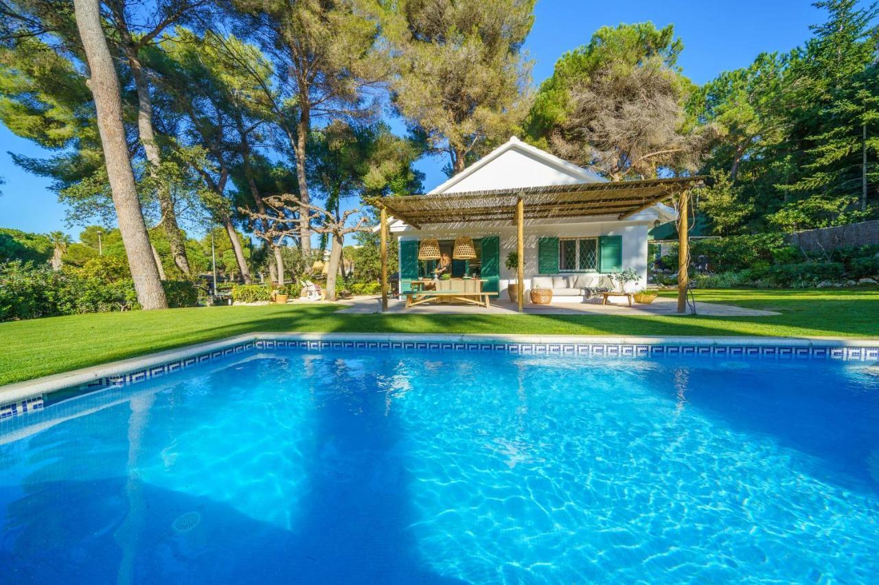 By The Sea Lux House - Gran Piscina En Playa Fenals Villa *