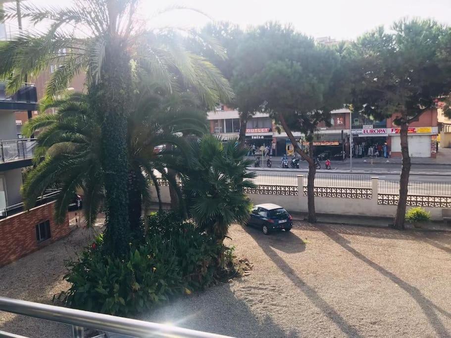 Tres Palmeras - Parking Privado * Lloret de Mar