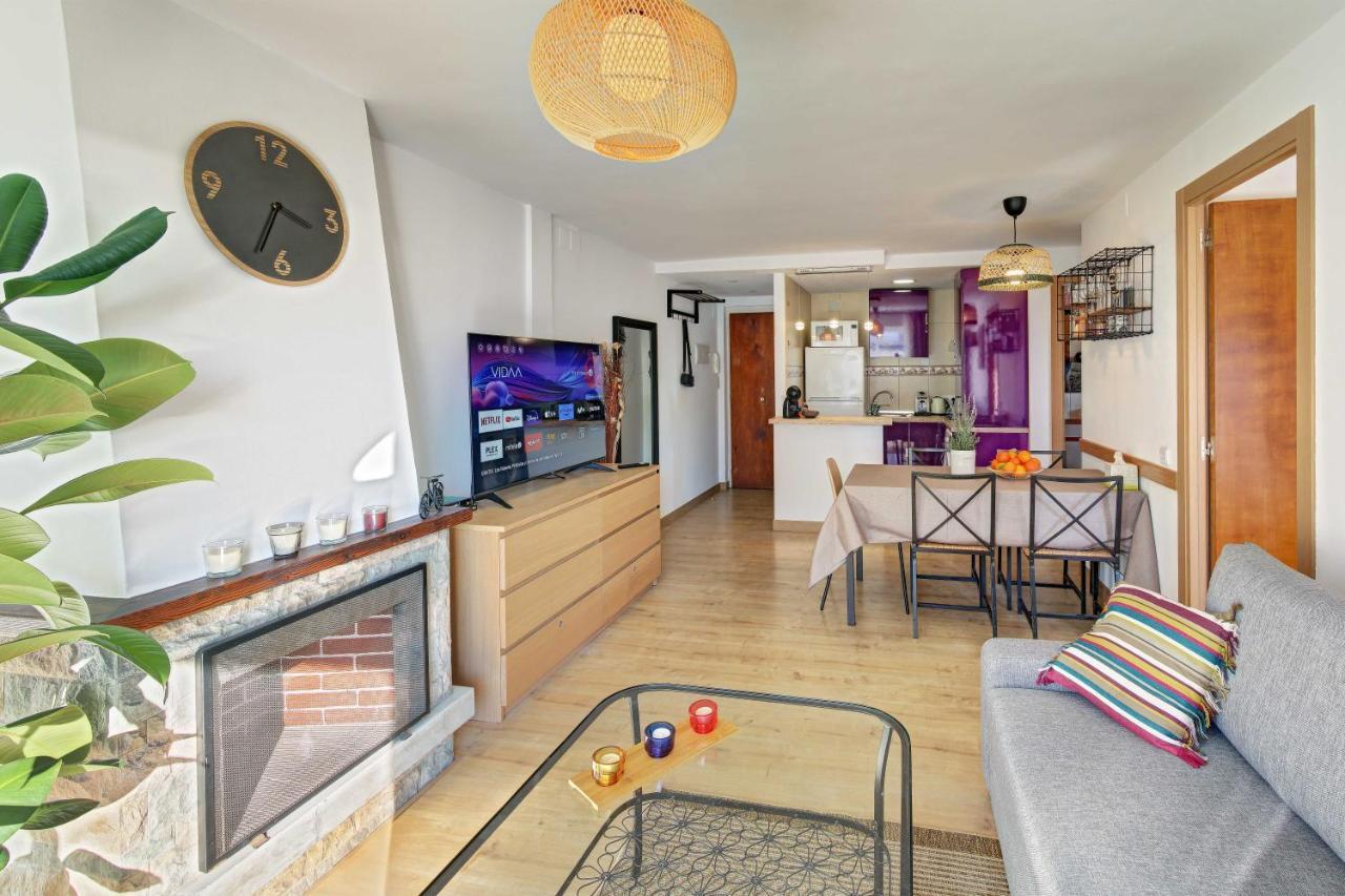 Pau Casals, 2 Min Walk From The Sea & Sea View * Lloret de Mar