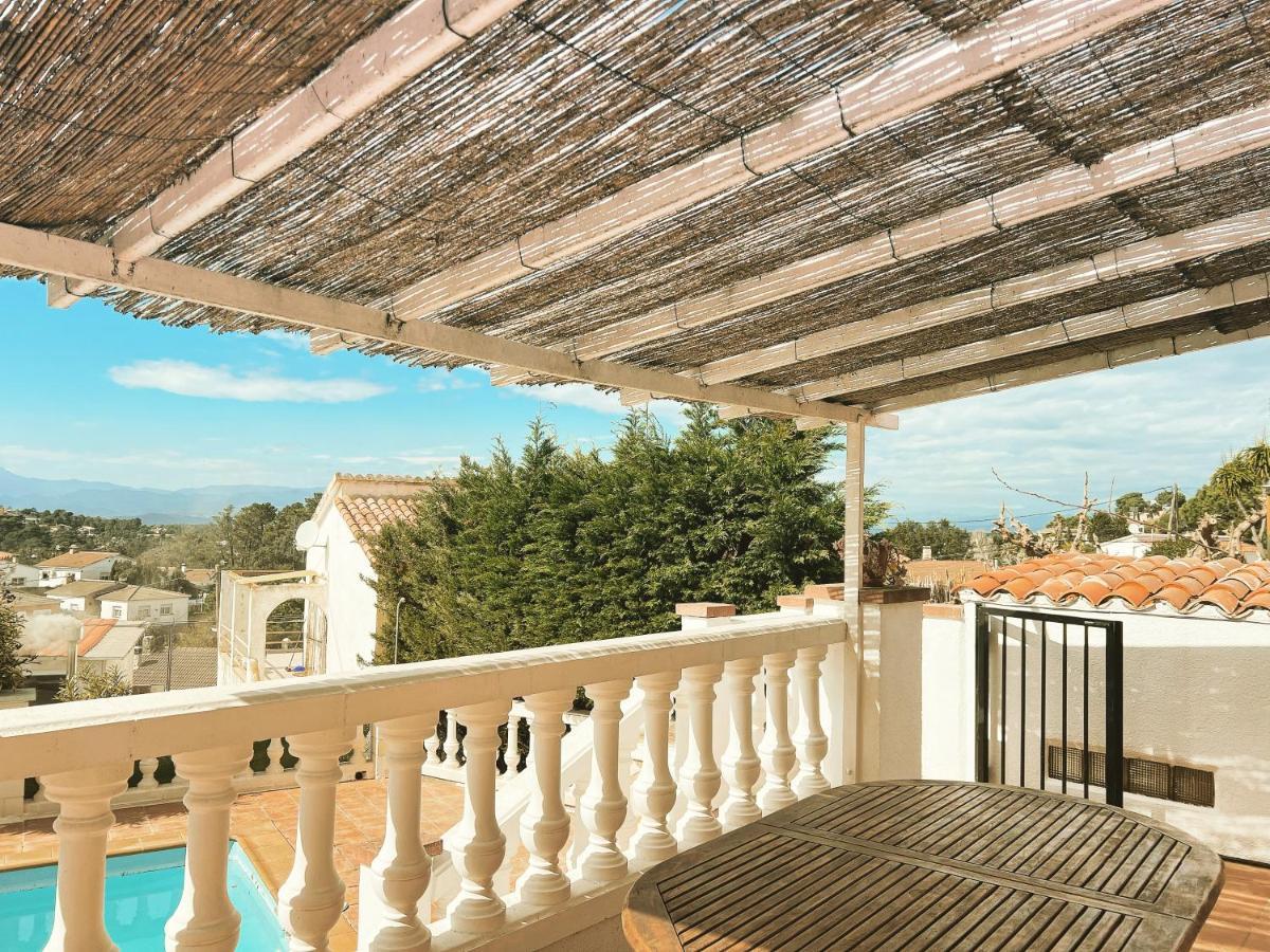 Mas Blau Munt Villa