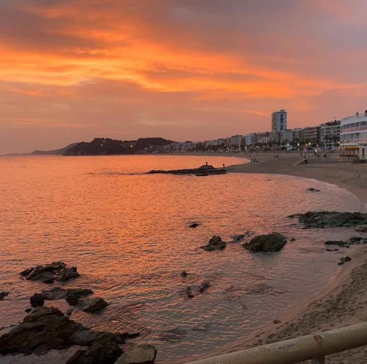 Vista Al Mar Zodiac Ab 3a * Lloret de Mar