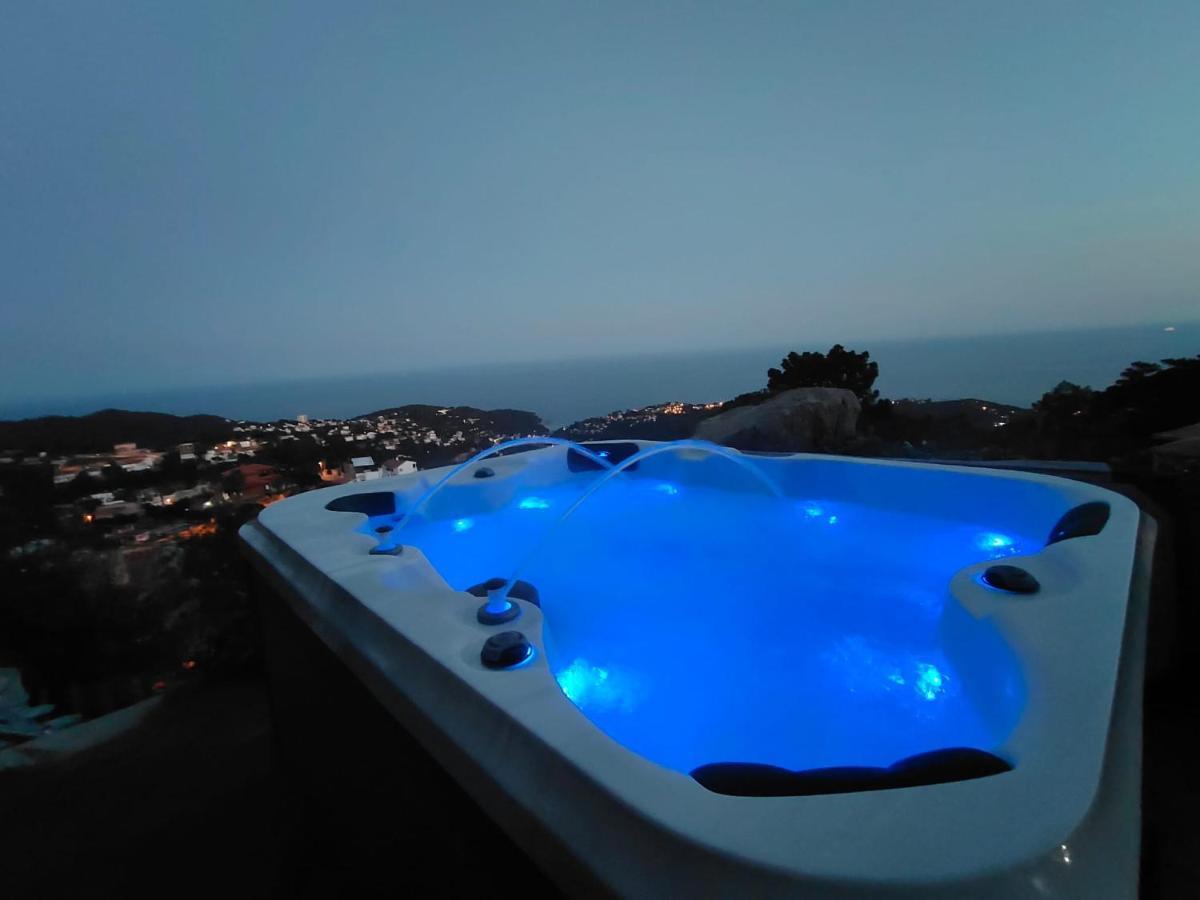 Villa Rapanui Piscina Y Jacuzzi Privados