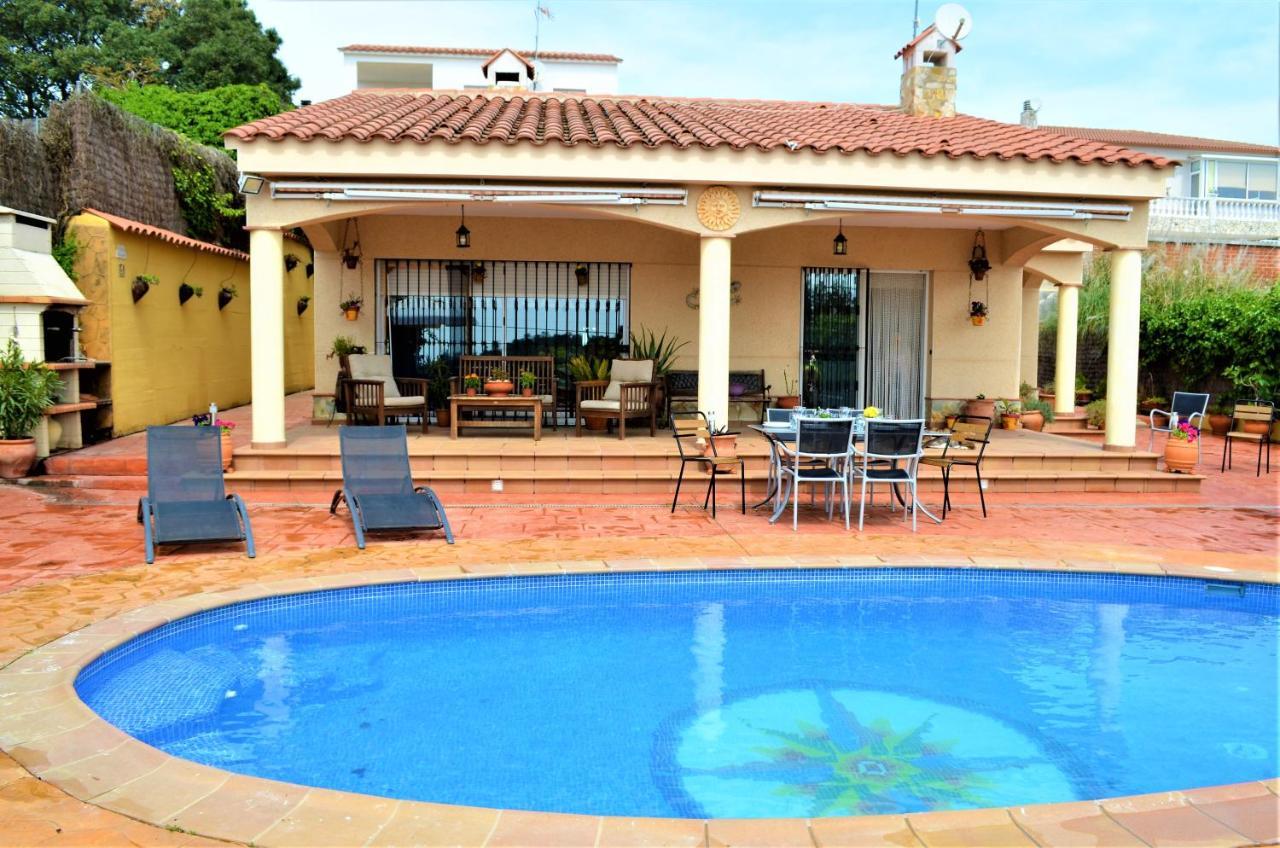 Brava 9 Personas Villa