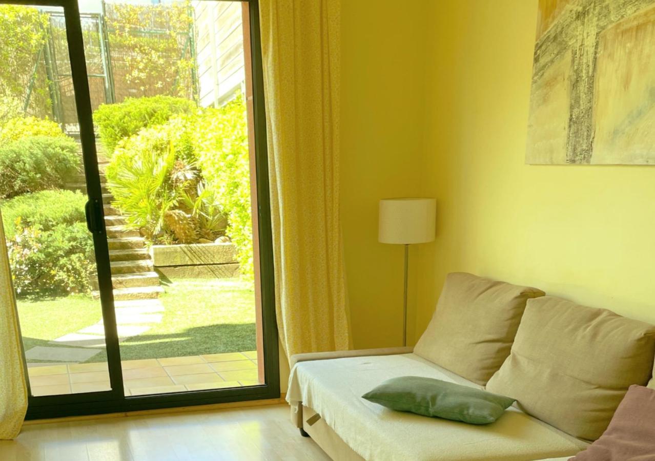Appartement Pretty Garden Next To A Charming
