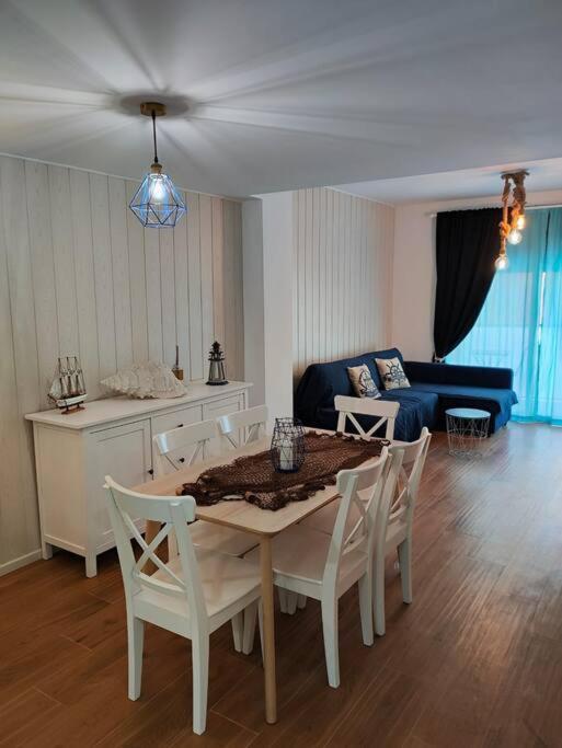 Sea Soon Apartment. Center
