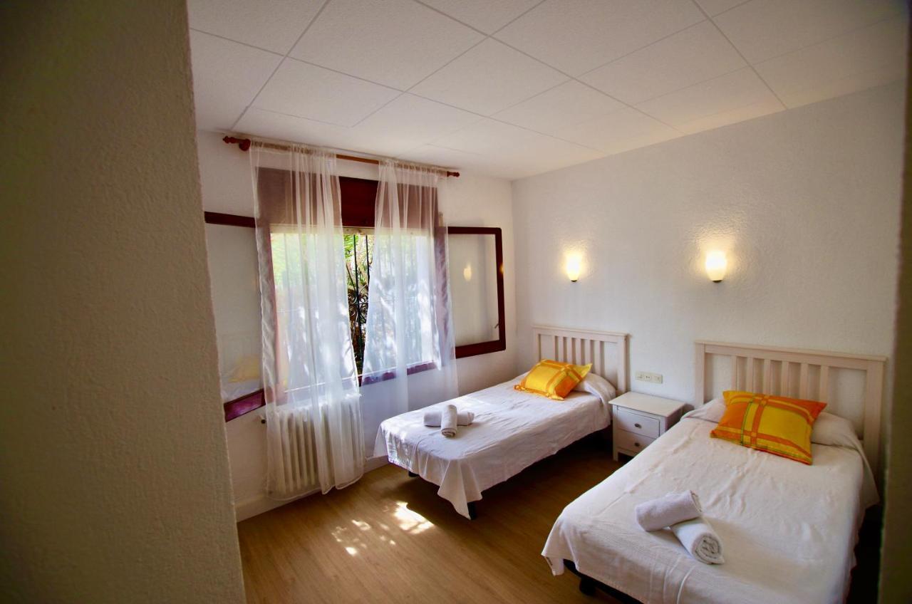 V&v Lloret: Garden With Pool, 150m From Canyelles Lloret de Mar