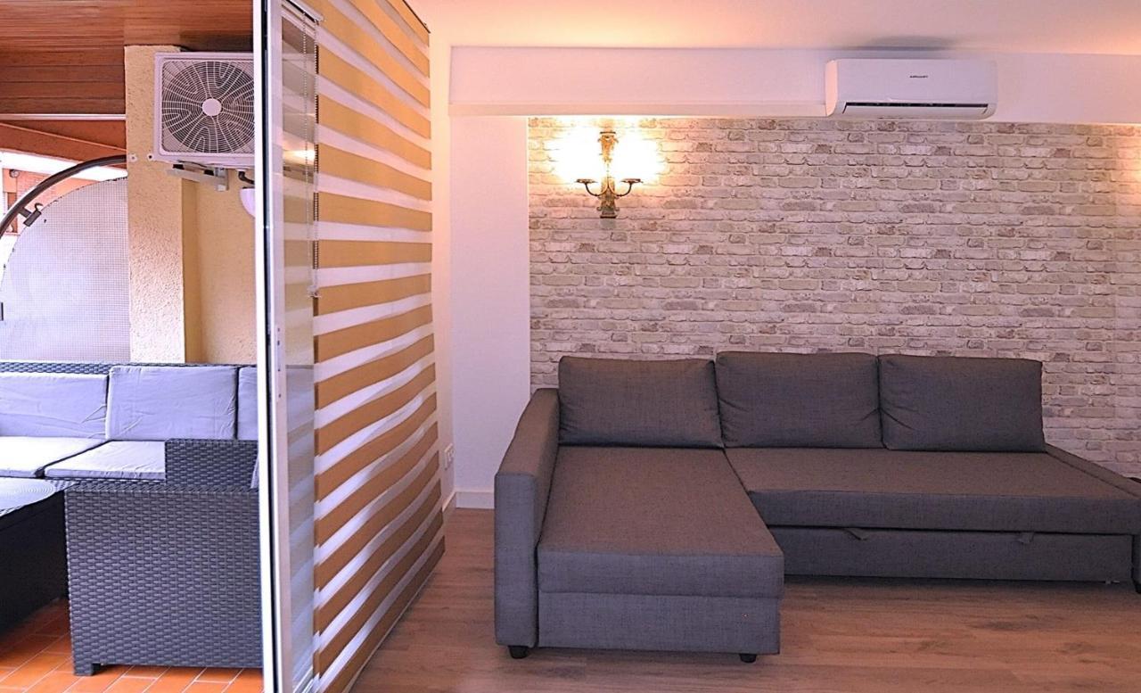 Domus