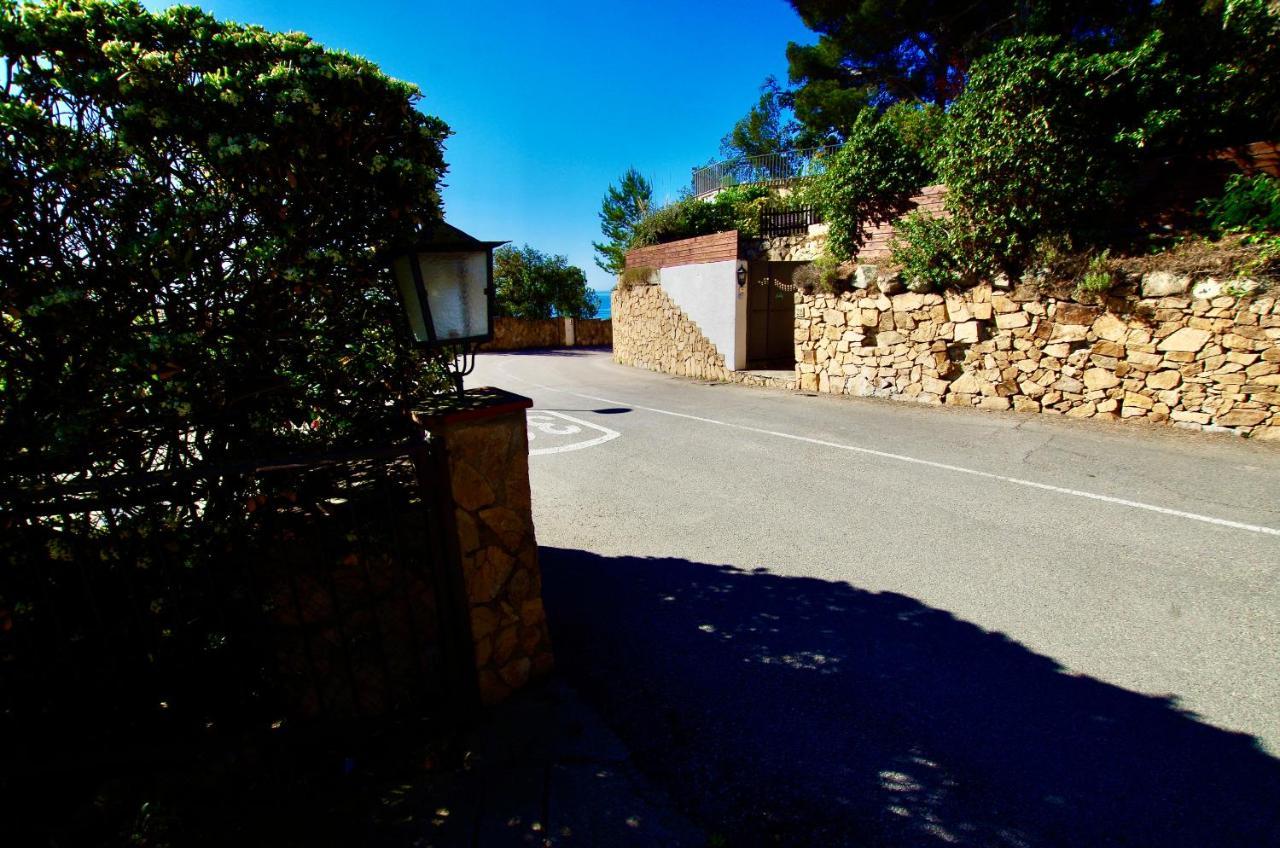 V&v Lloret: Garden With Pool, 150m From Canyelles Apartment *
