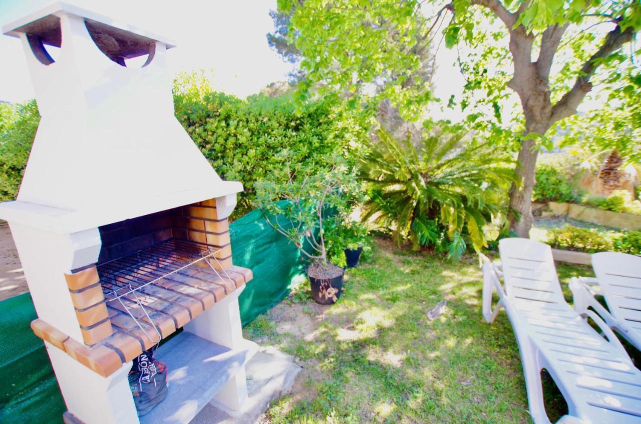 V&v Lloret: Garden With Pool, 150m From Canyelles *