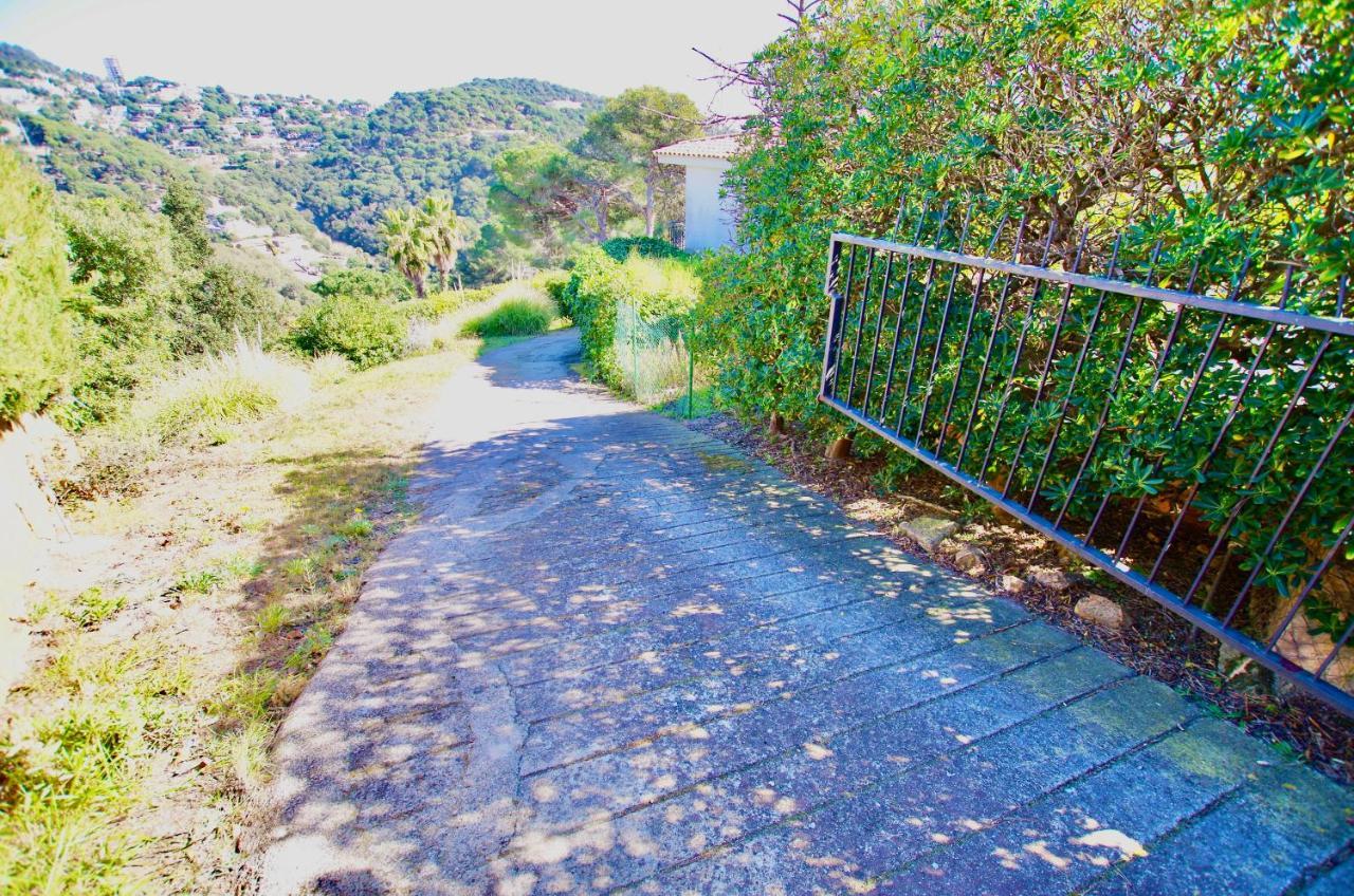 V&v Lloret: Garden With Pool, 150m From Canyelles Lloret de Mar