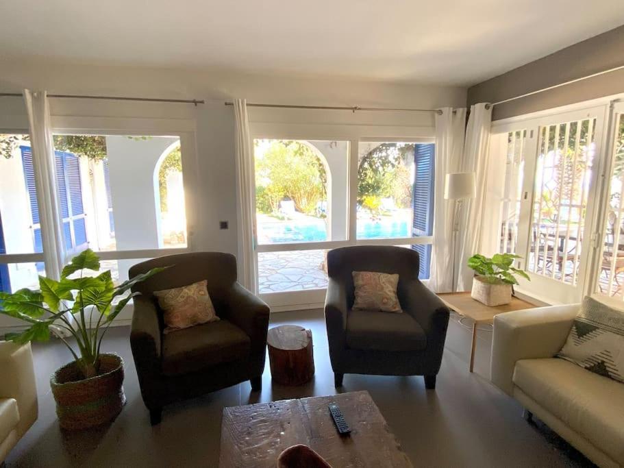 Los Arcos, Costa Brava: Total Privacy, Nature And Sea Views *