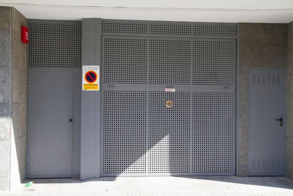 - Beachside - Free Parking - Limited Size Car Apartamento
