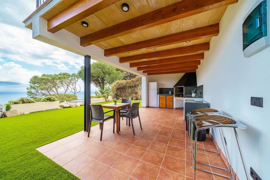 Mitjorn Cala Canyelles Villa
