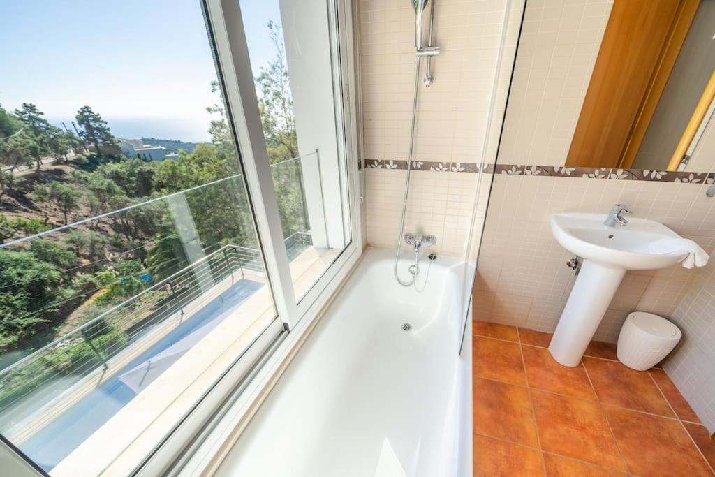 Villa Lovely Breeze, Heerlijk Familiehuis, 7pers. *
