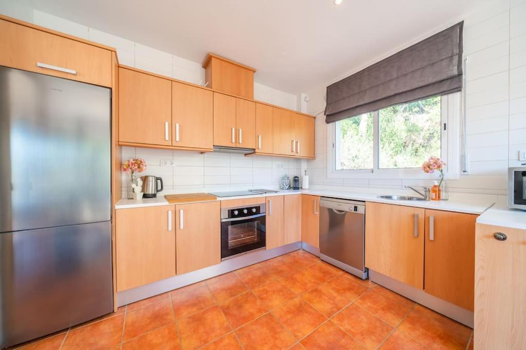 Villa Lovely Breeze, Heerlijk Familiehuis, 7pers. Lloret de Mar