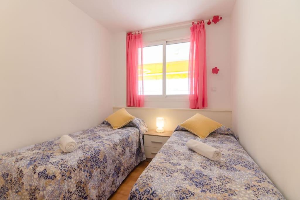 Apto Park Lein, 5 Huespedes Muy Cerca De La Playa Apartment *