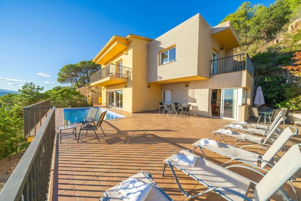 Vakantiehuis Mare Nostrum,12 Personen, Panoramisch Zeezicht Lloret de Mar