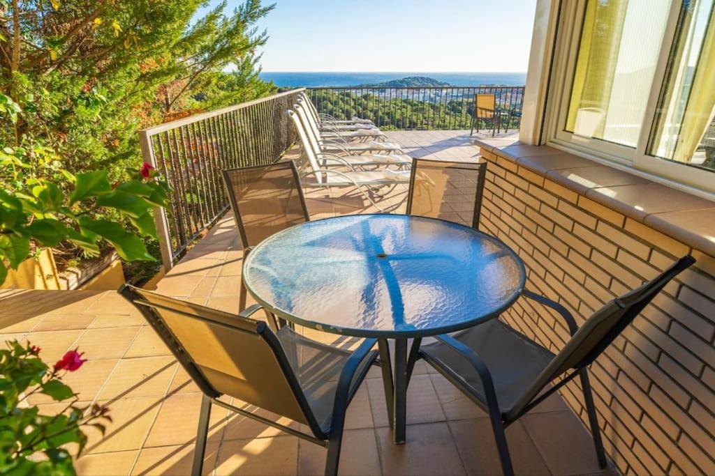 Vakantiehuis Mare Nostrum,12 Personen, Panoramisch Zeezicht *