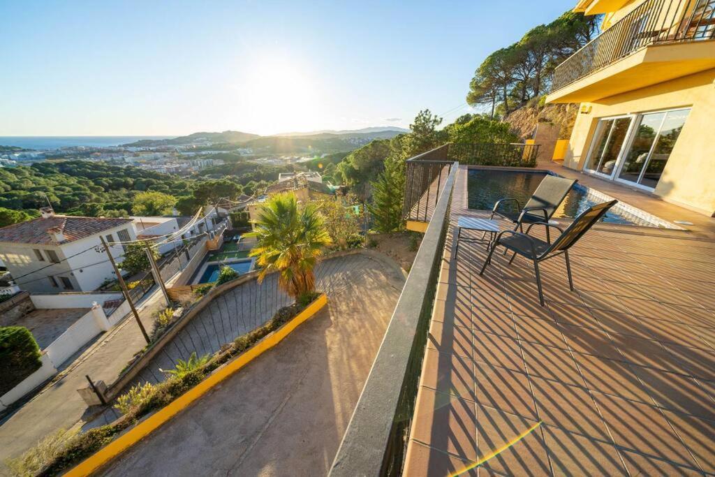 Mare Nostrum,12 Personen, Panoramisch Zeezicht Vakantiehuis *