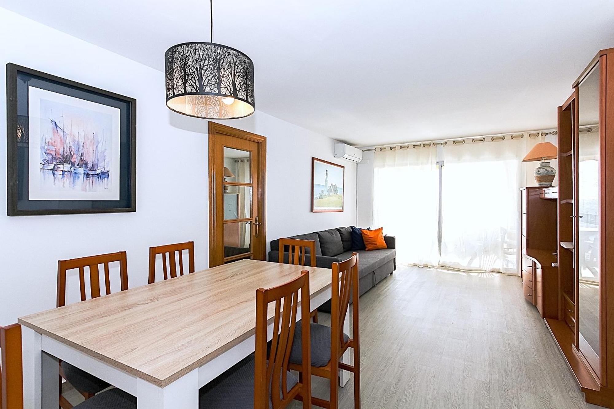 Appartement Arena - *