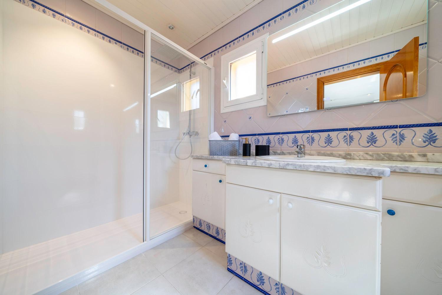 Villa Lux Gallery, Ideal Familias O Grupos Con Piscina & Aircon