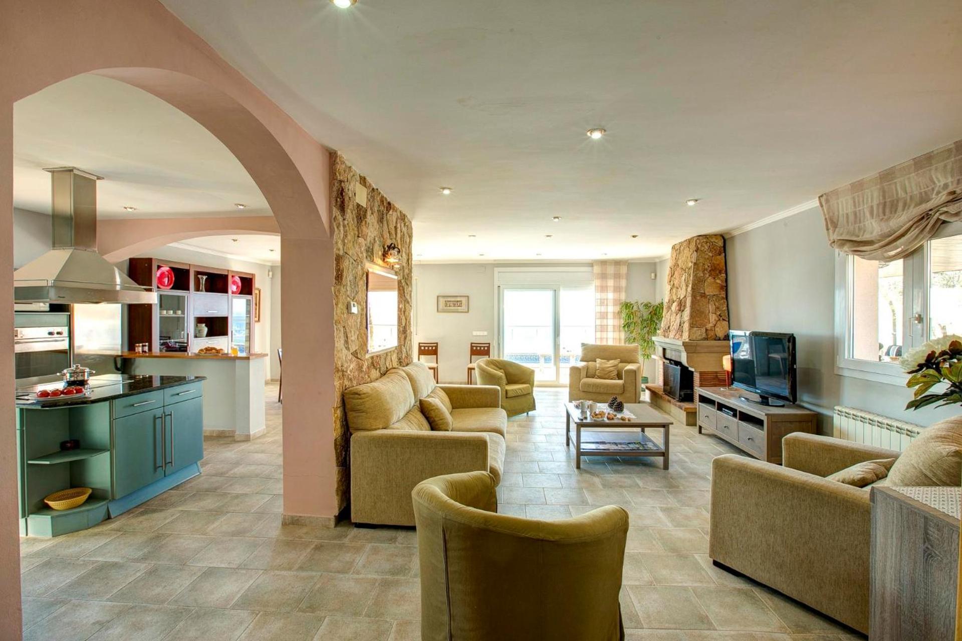 Villa Dami By Vintage Travel Lloret de Mar