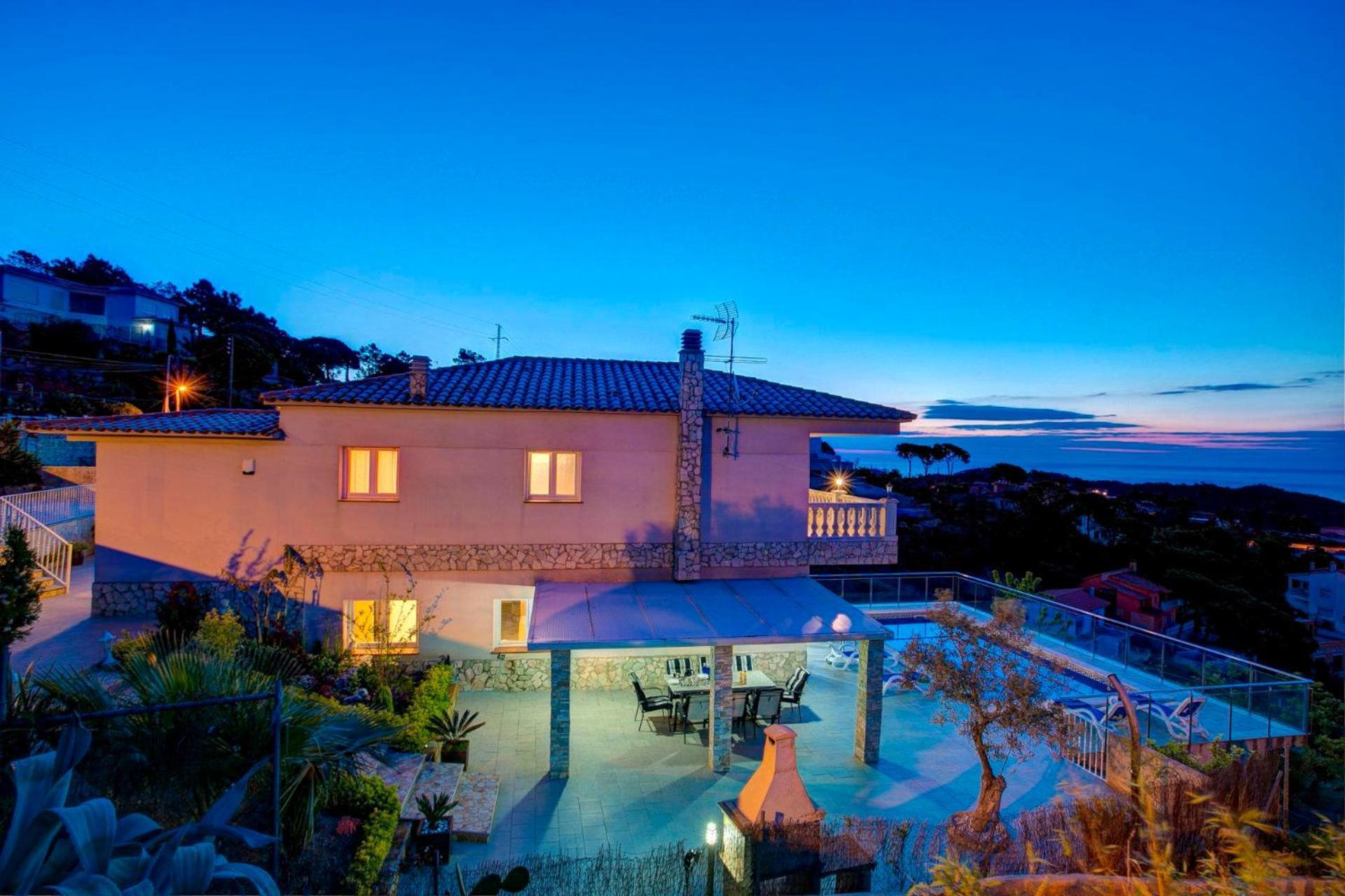 Dami By Vintage Travel Villa Lloret de Mar