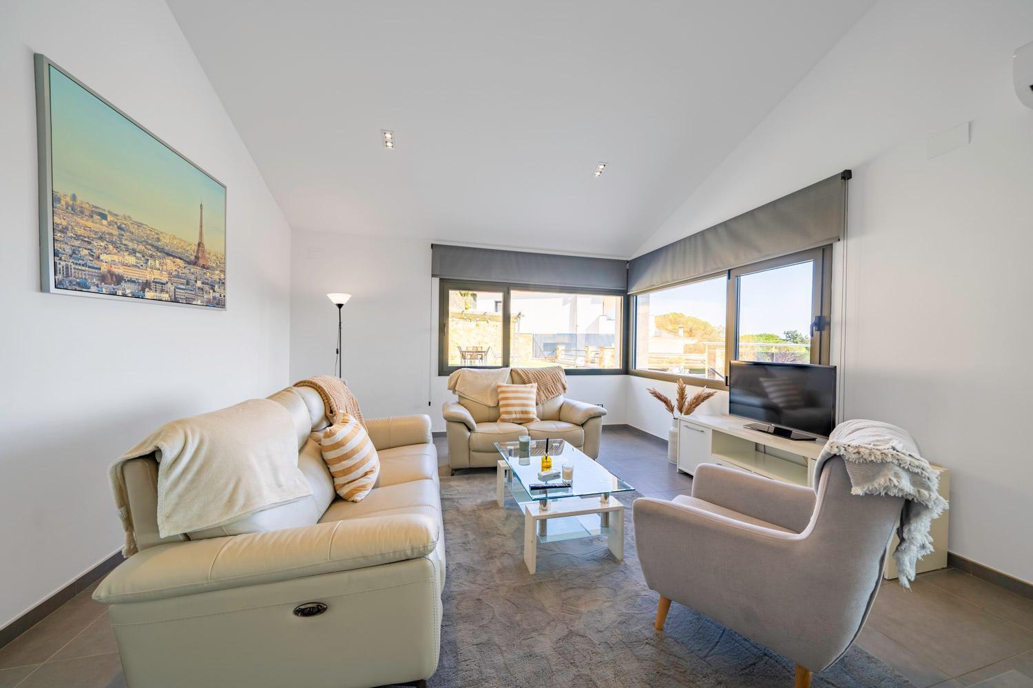 Sunset Lux House - Ideal Familias En Zona Residencial & Aircon *