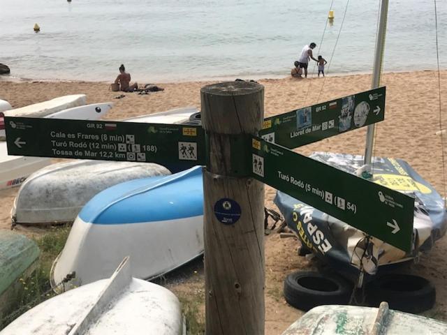 T2 Climatise + Parking 500 M Plage/centre