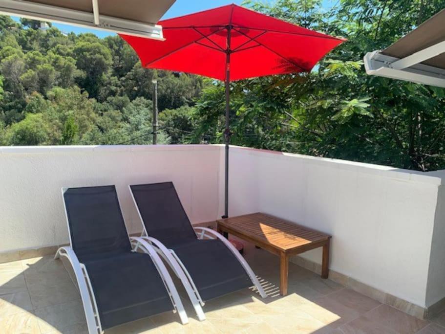 T2 Climatise + Parking 500 M Plage/centre Apartment *
