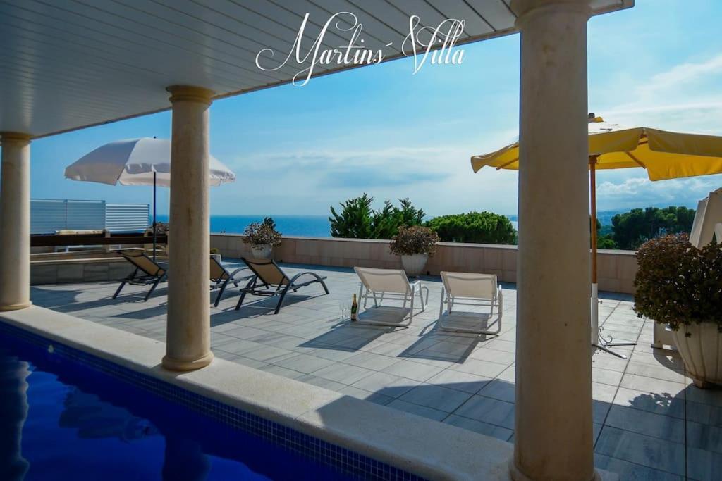 Martin 's Villa. House On The With Pool * Lloret de Mar