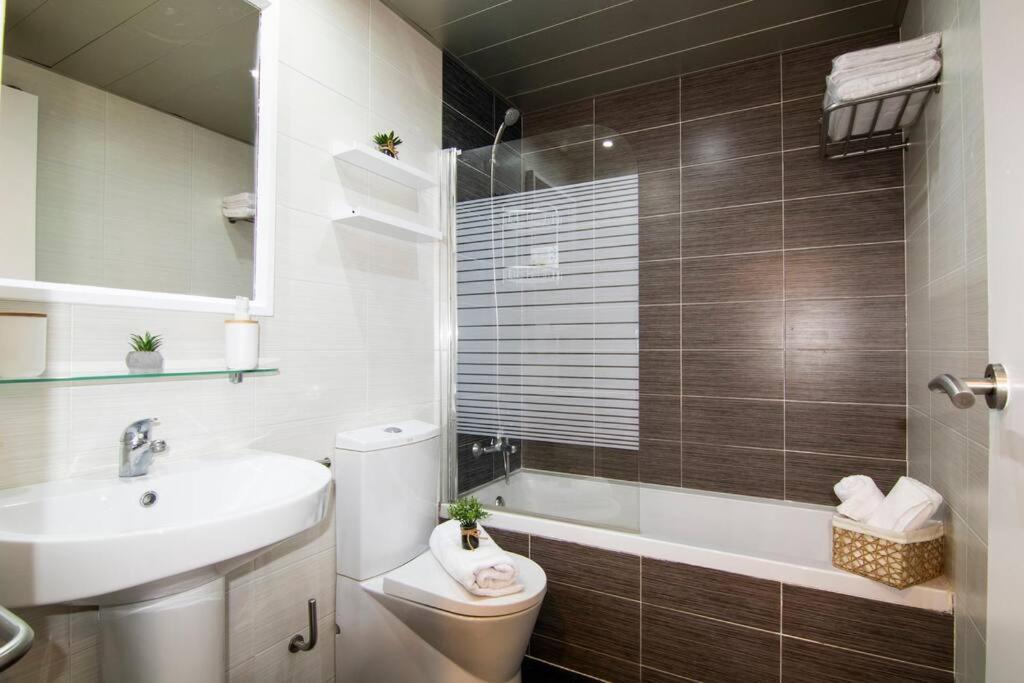 Seahomes Vacations - Acacias Beach&chic Apartment