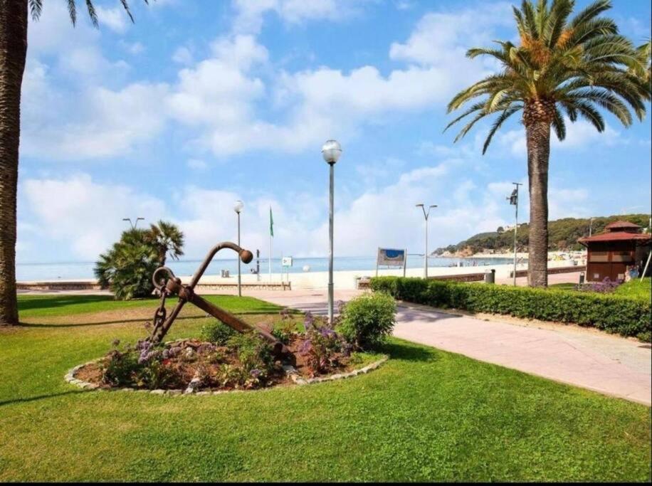 Seahomes Vacations - Acacias Beach&chic * Lloret de Mar