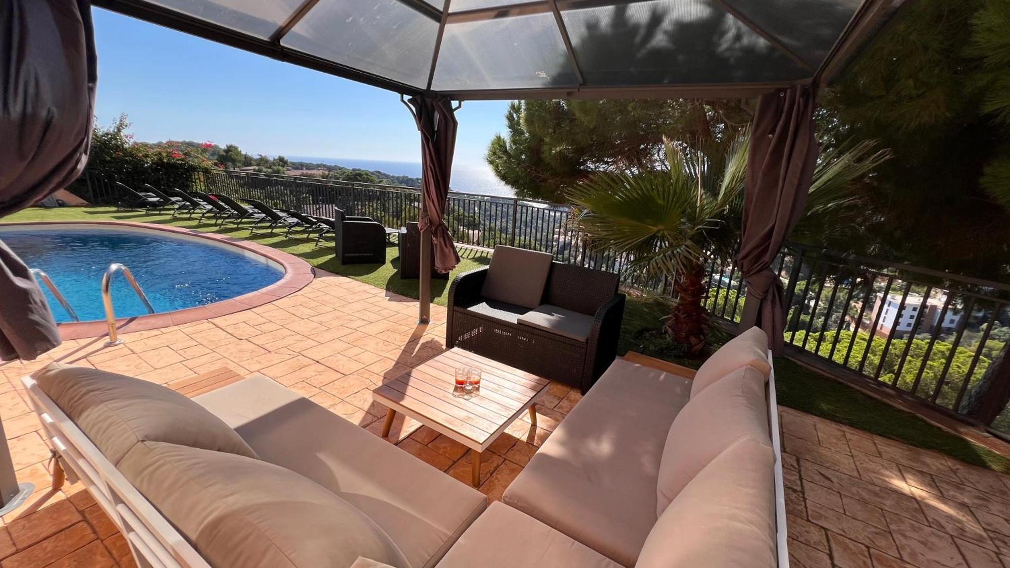 Luxury Marina Villa *