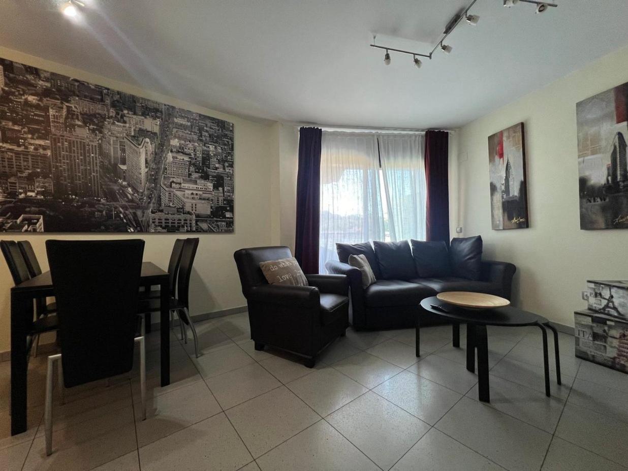 Con Piscina Y Parking Mas Blau Appartement Lloret de Mar