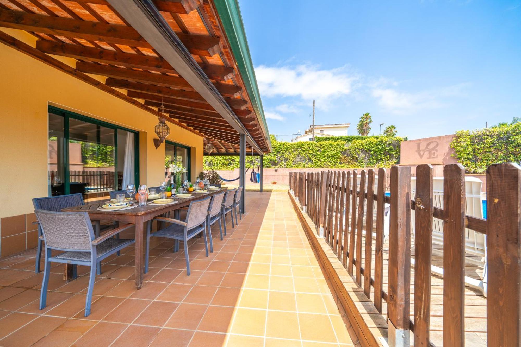 Margot Lux, Ideal Familias, Piscina & Aircon * Lloret de Mar