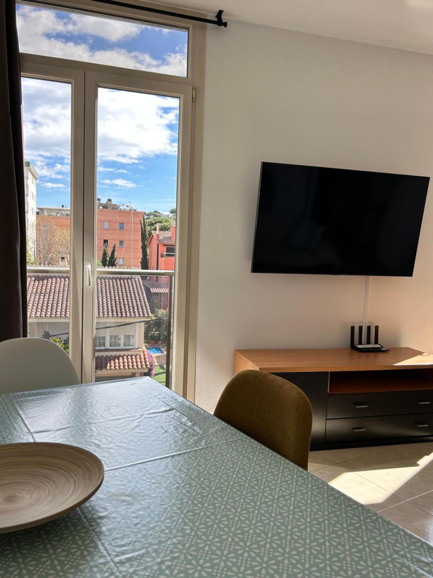 Superiors Mtb Only Couples Apartment