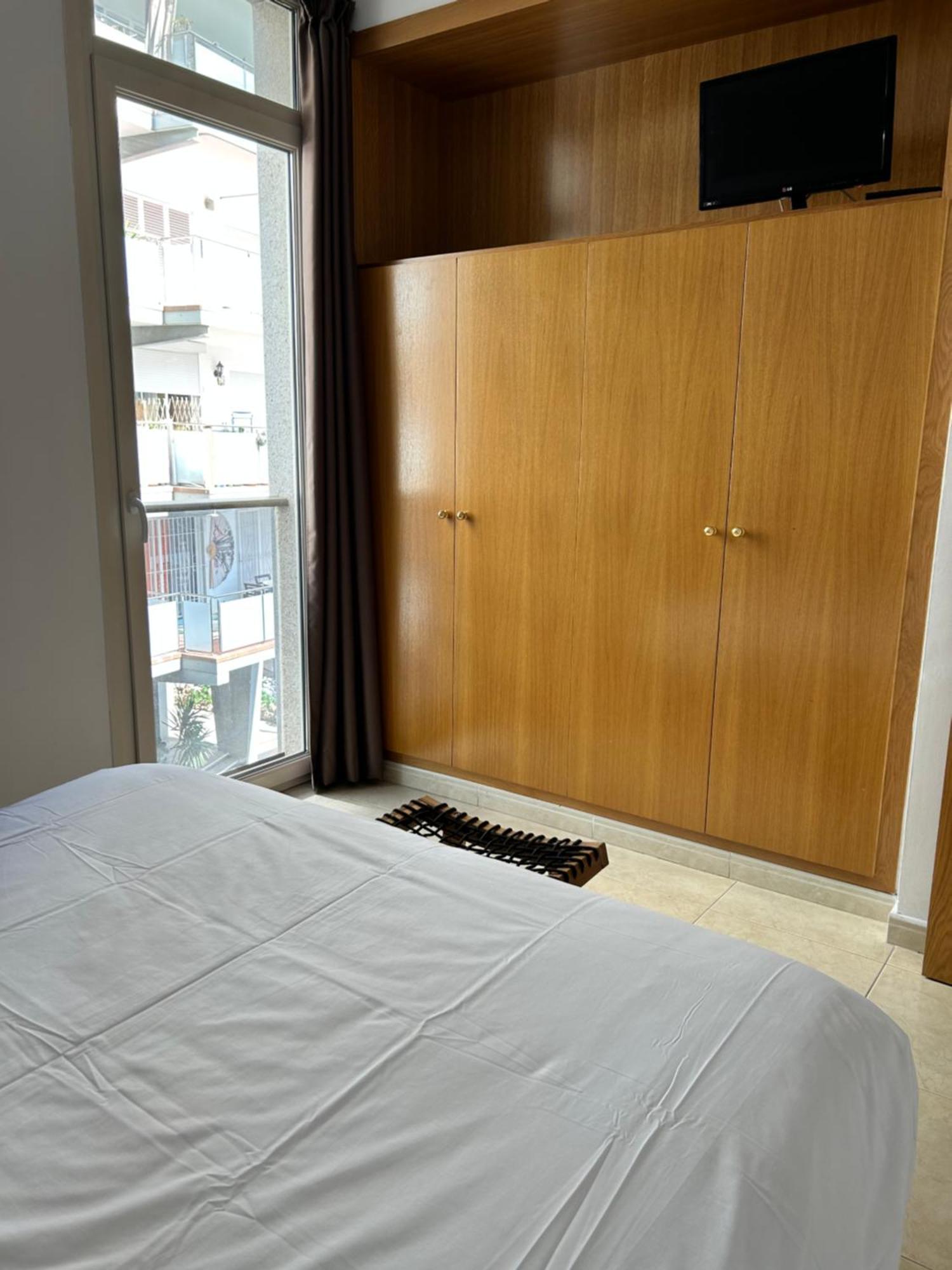 Apartment Superiors Mtb Only Couples *