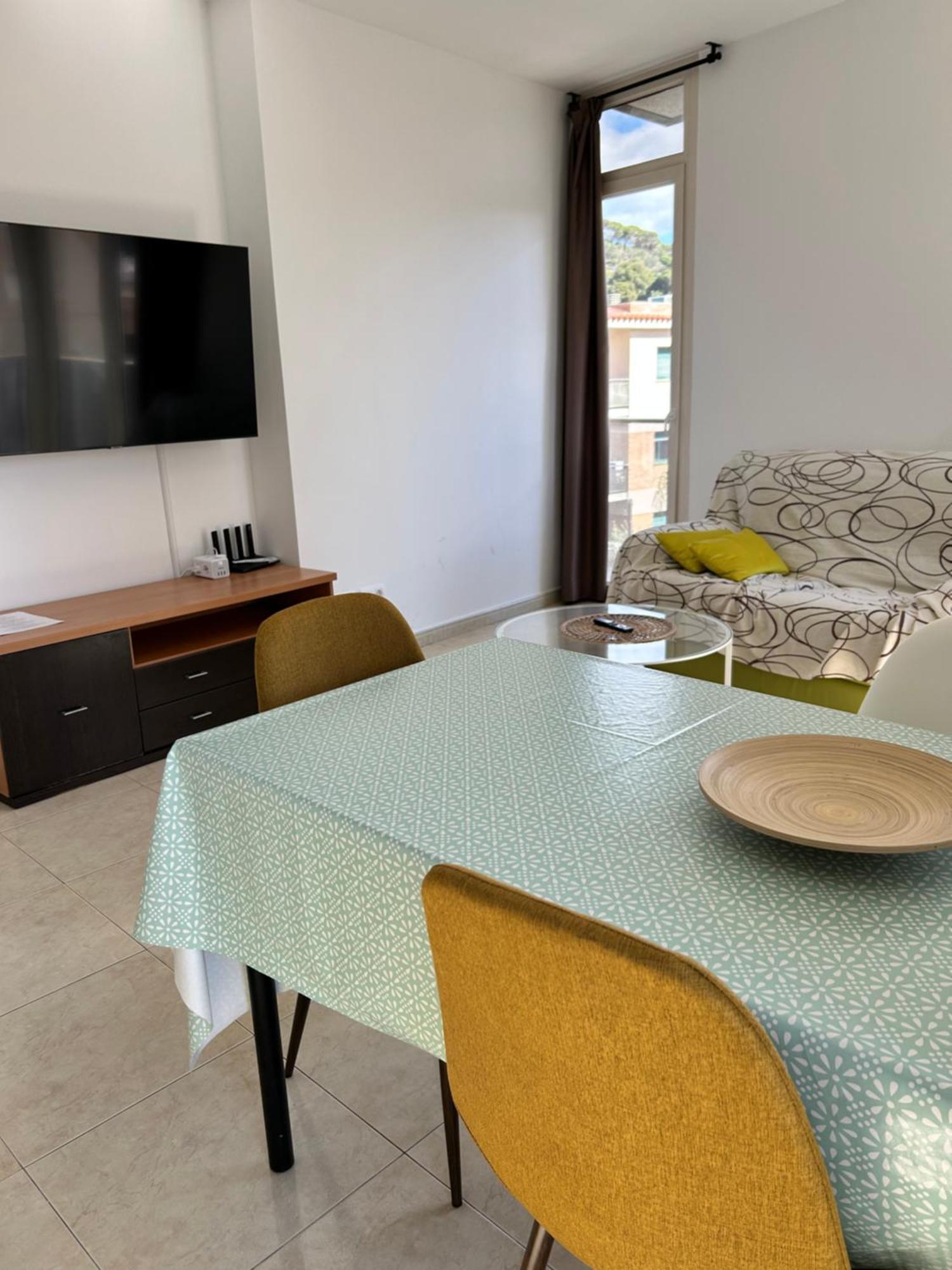 Superiors Mtb Only Couples Apartment