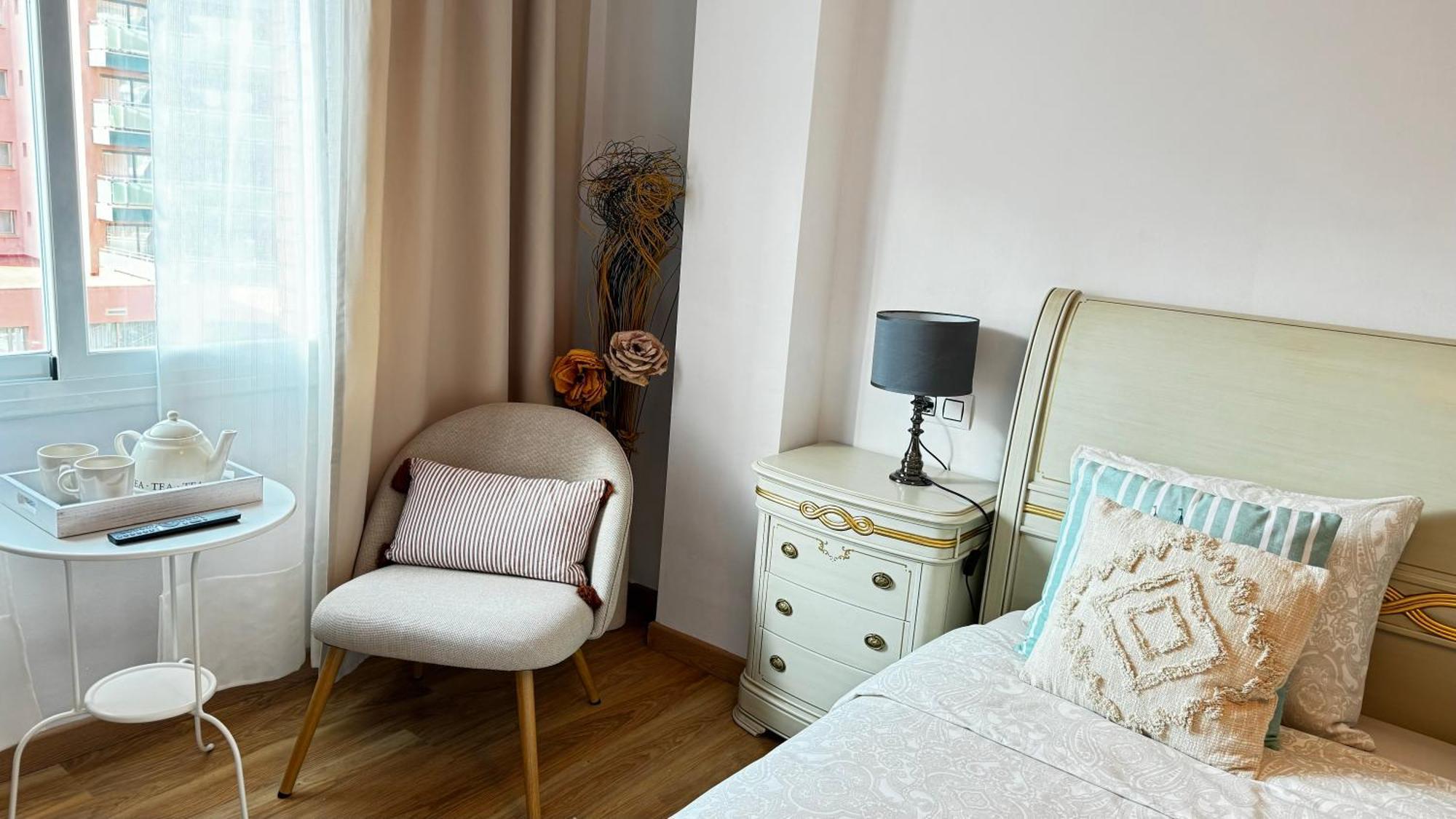 Apartment Playa Fenals Apartamento Lujo Para Relax Y Descanso *