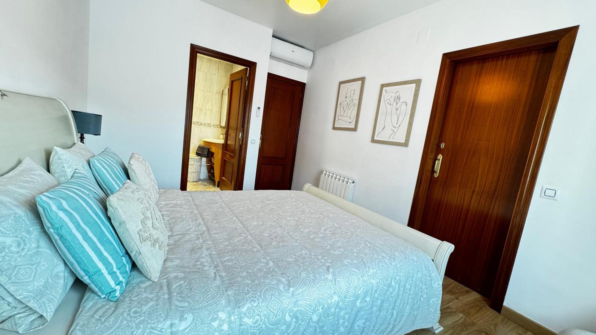 Apartment Playa Fenals Apartamento Lujo Para Relax Y Descanso *