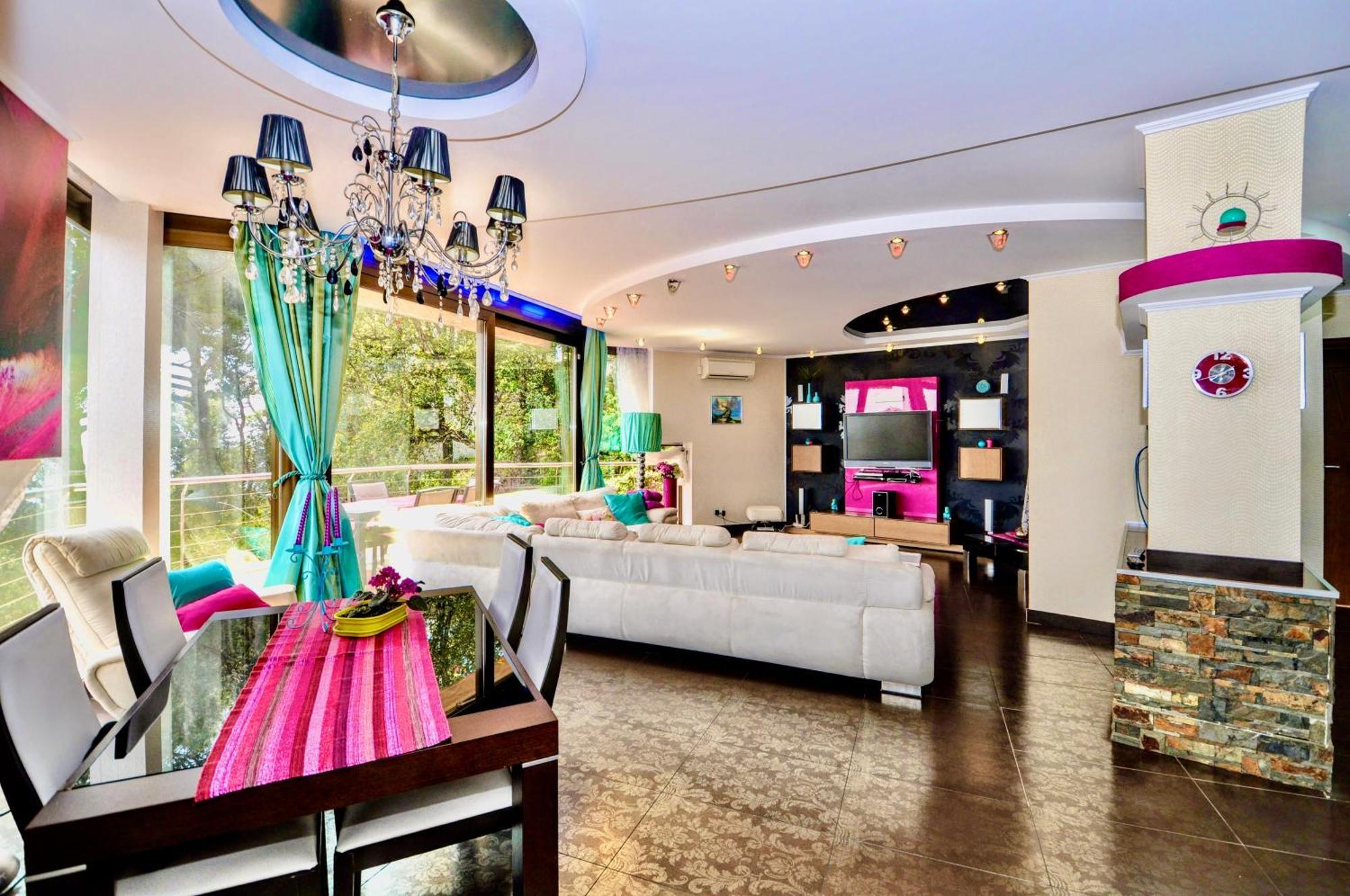 V&v Lloret- Luxury Villa Lloret de Mar