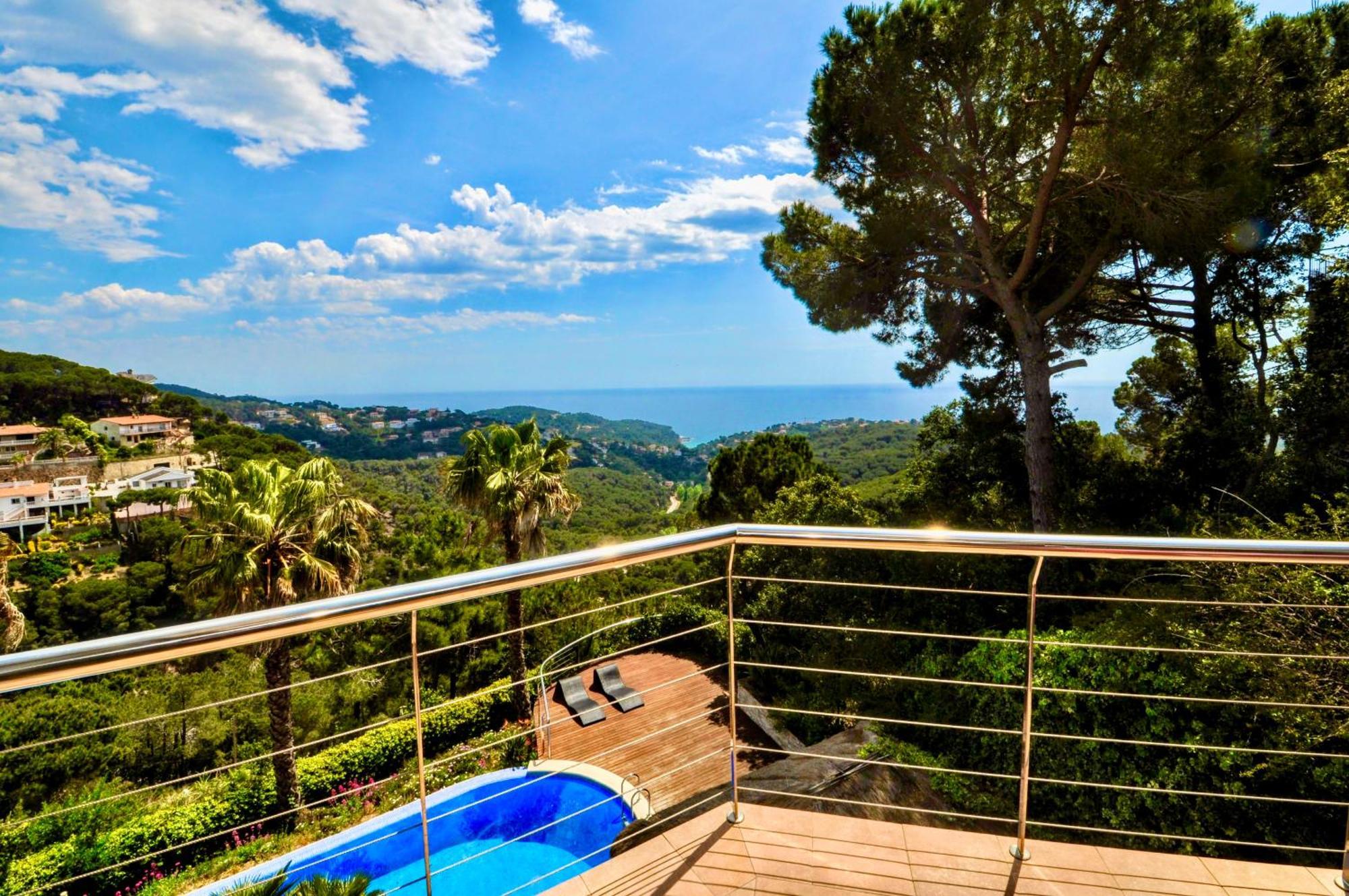 V&v Lloret- Luxury Villa