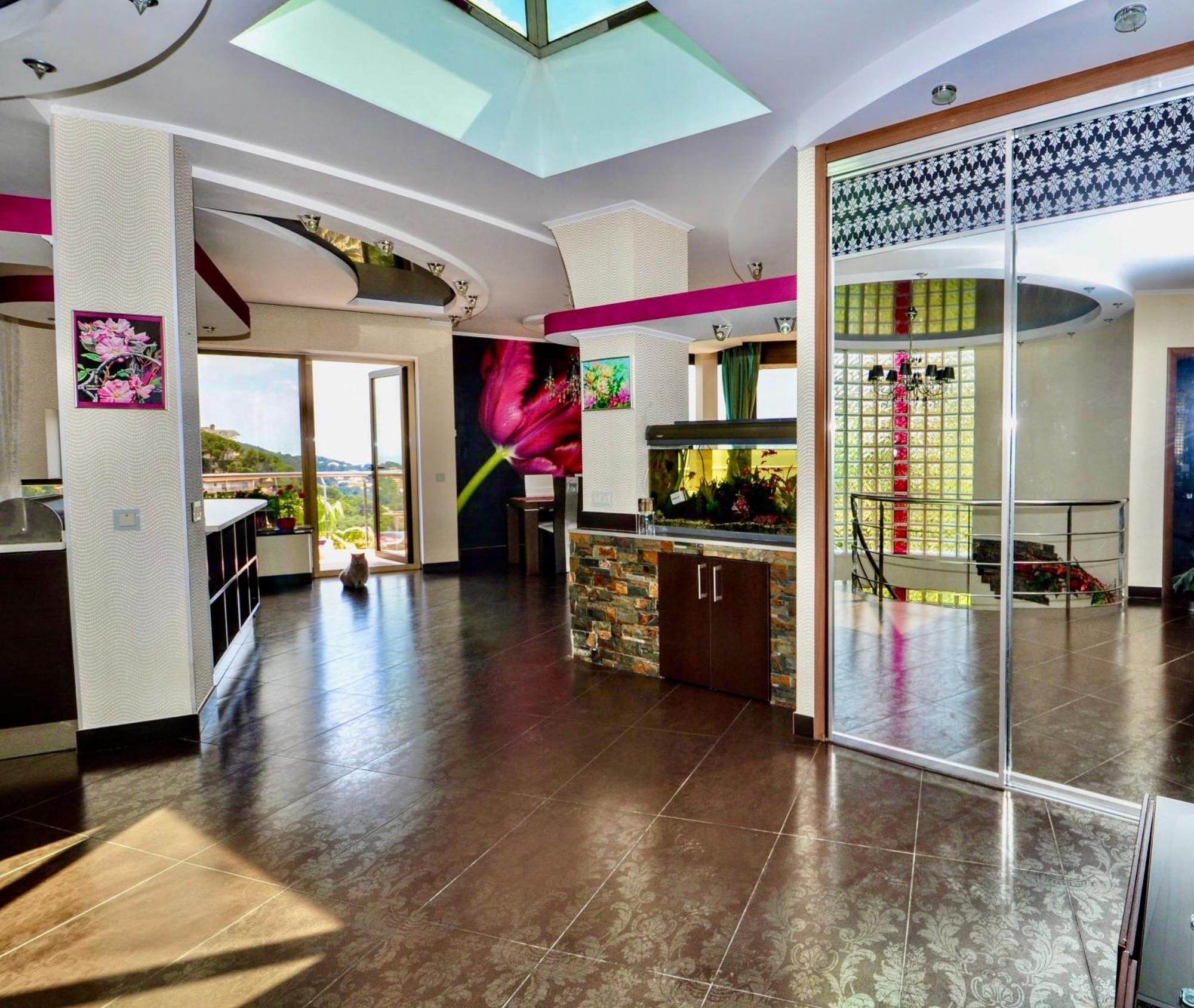 V&v Lloret- Luxury Villa