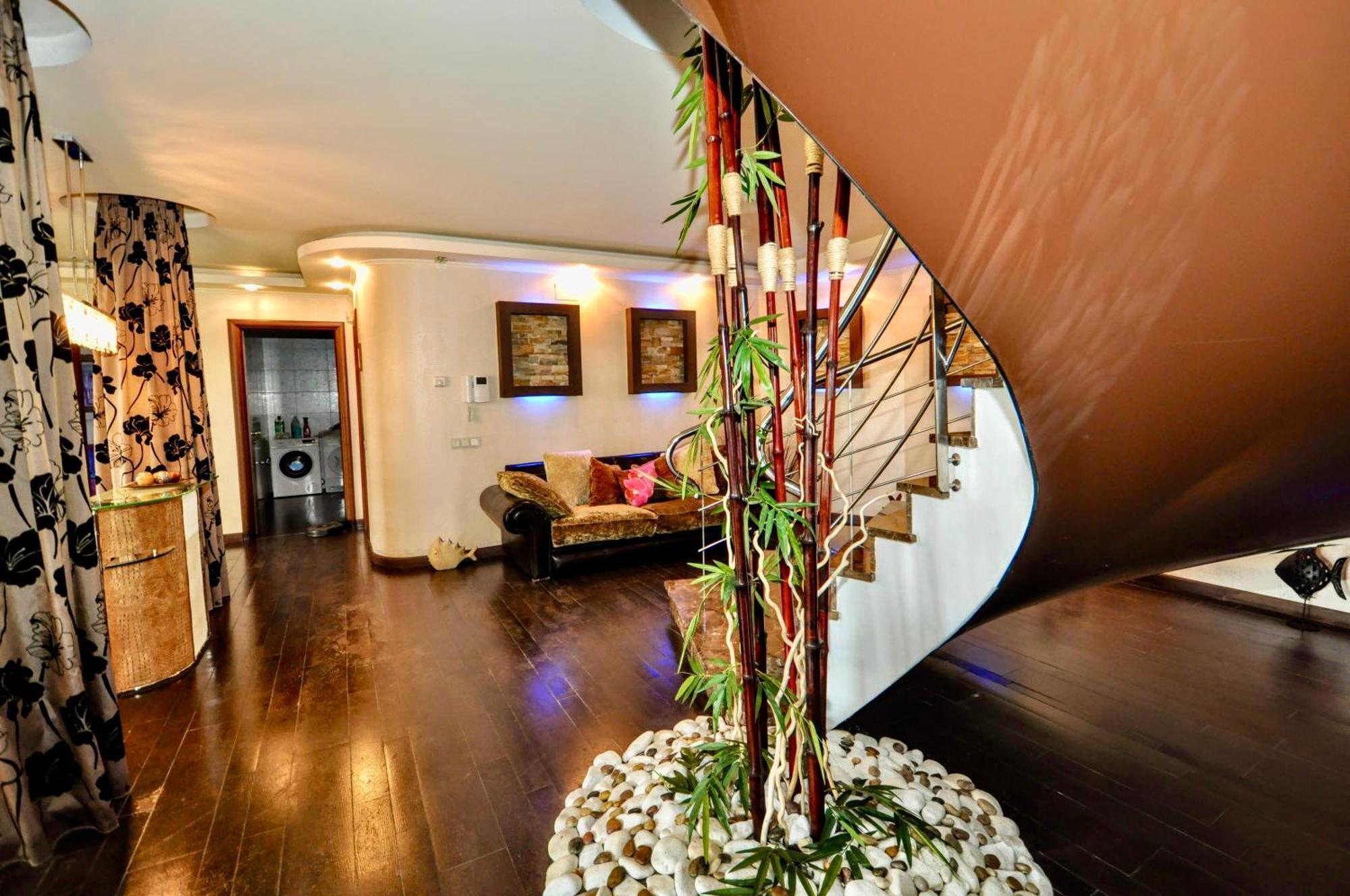 Villa V&v Lloret- Luxury