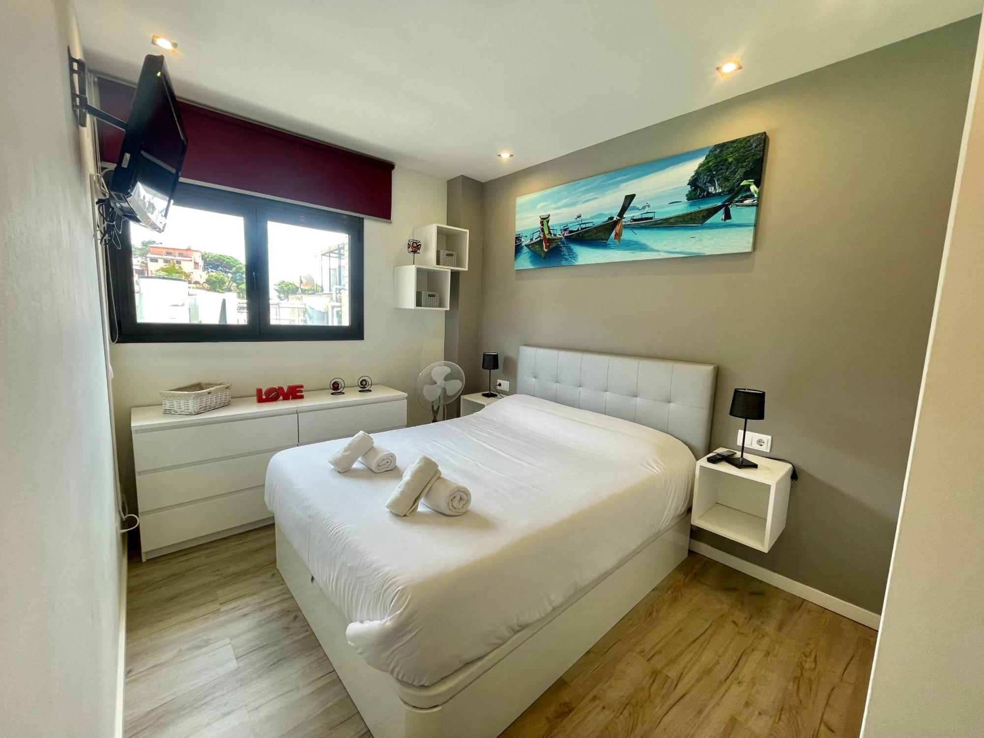 Valde Housing / Sa Caleta Y Playa / Parking Gratis Lloret de Mar