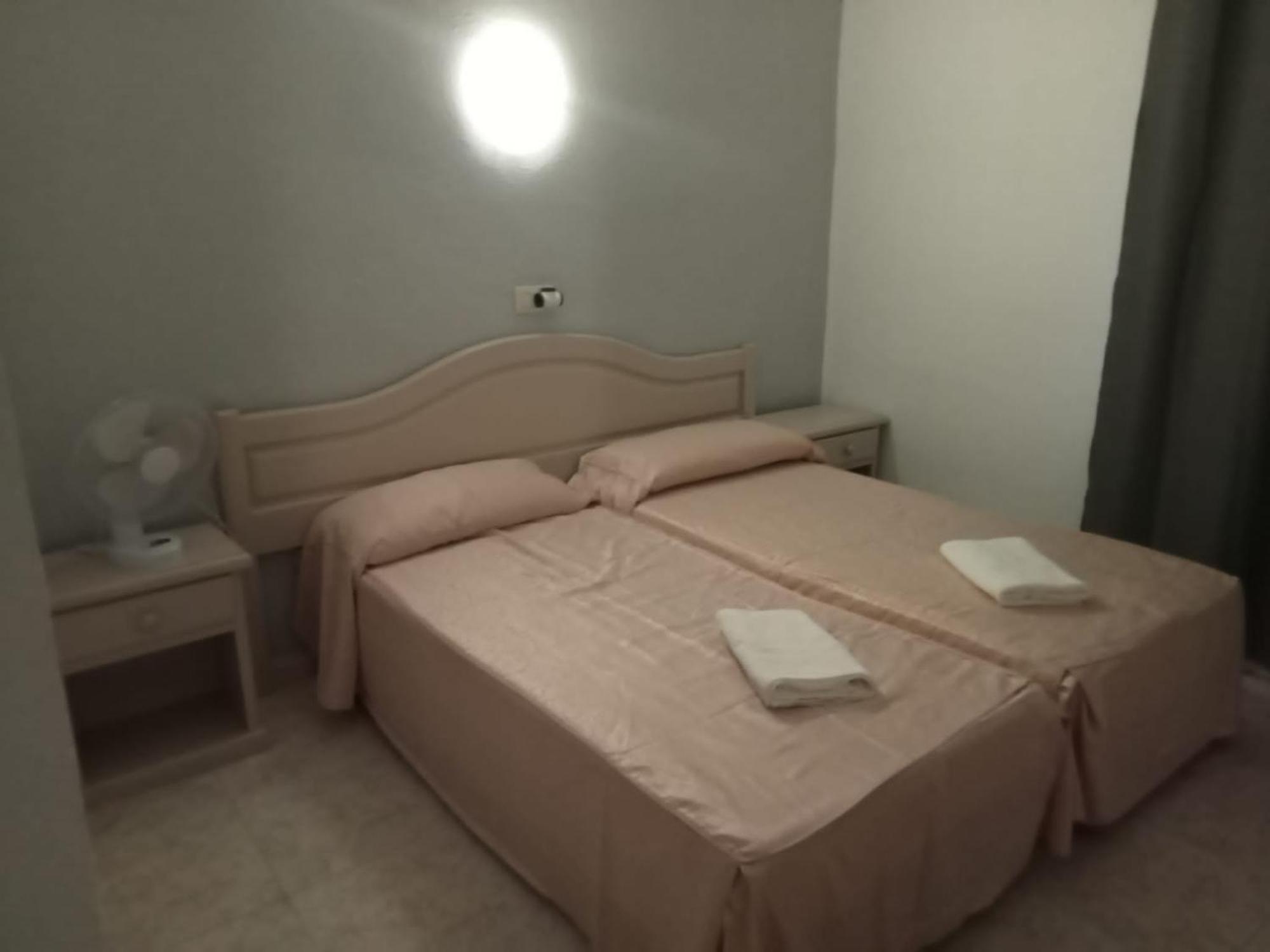 Guest house Caste *