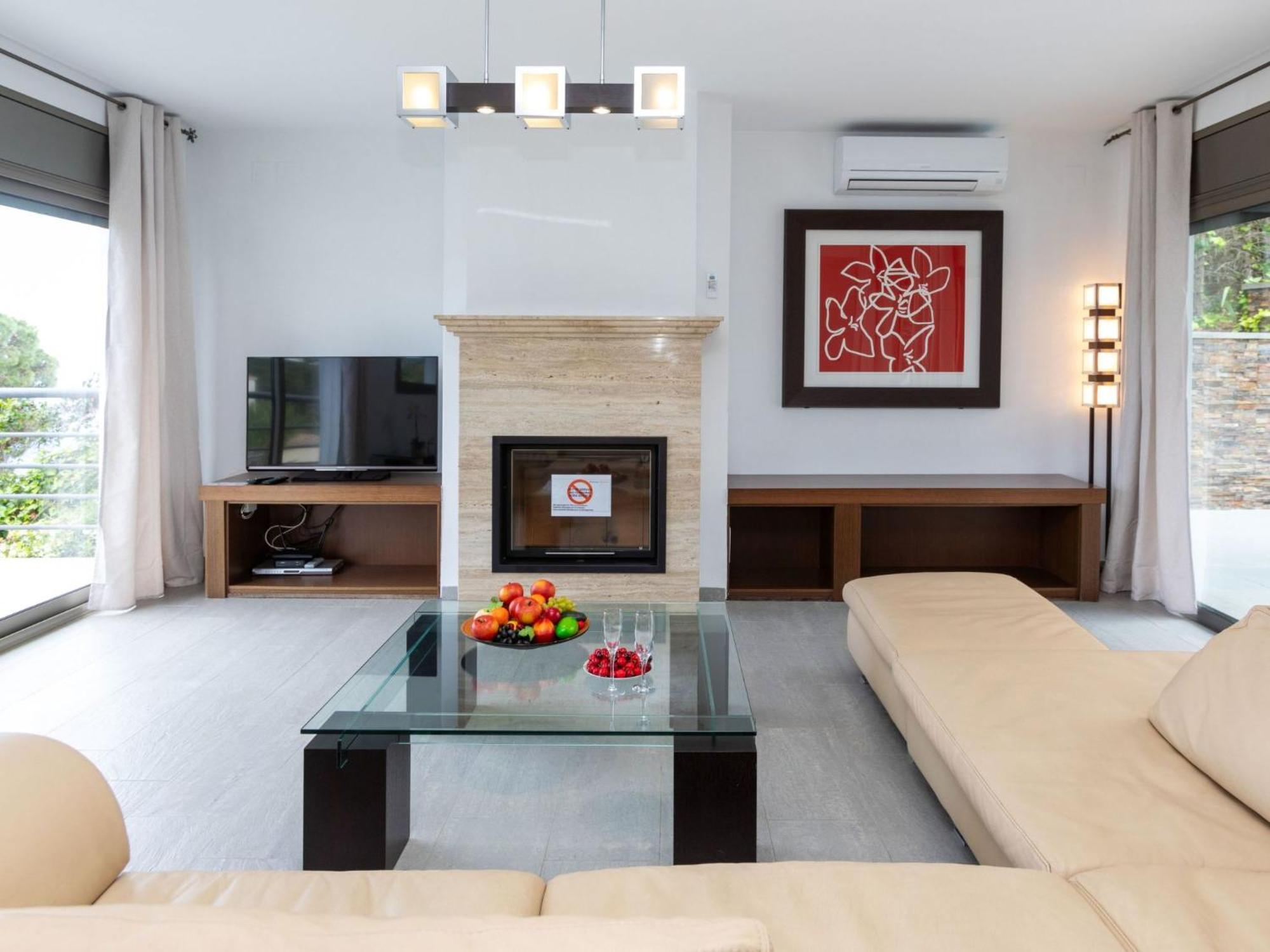Palmbeach By Interhome * Lloret de Mar