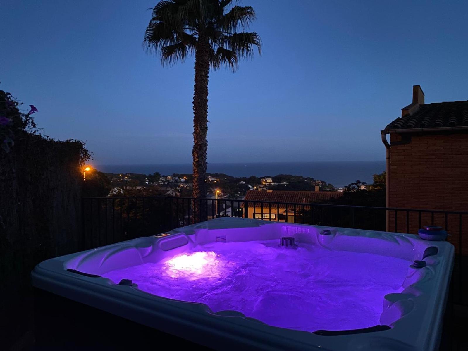 Duna House - With Views Of The Apartment